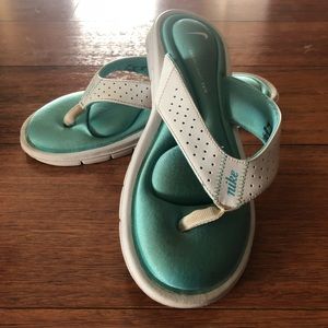 Nike Memory Foam Flip Flops